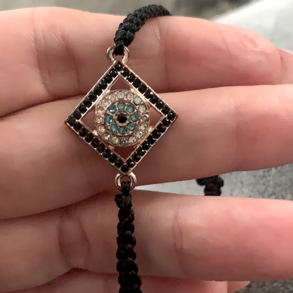 Evil eye adjustable bracelet - Picture 2 of 3